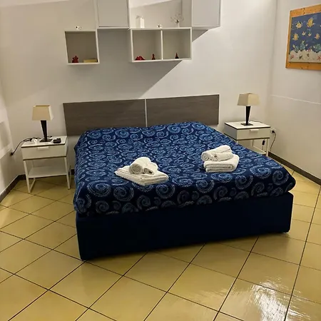 Kiki Centro * Nápoles
