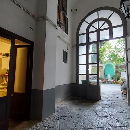 Kiki Centro Apartman Nápoly